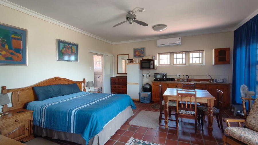 4 Bedroom Property for Sale in Dana Bay Western Cape